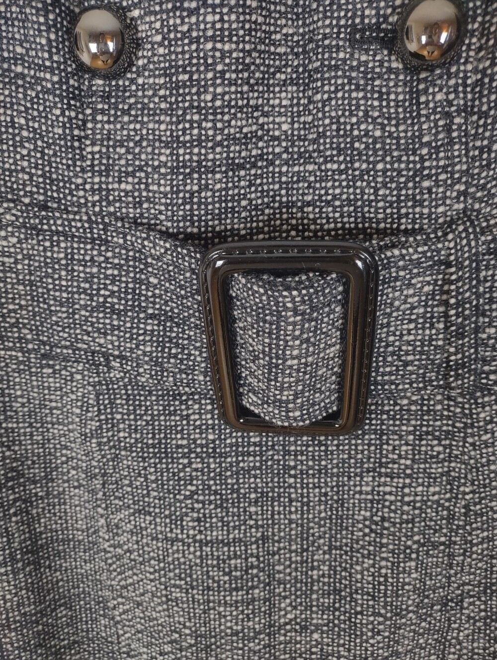 Club Monaco Textured Tweed Dress with Petite Double-Breast Detail and Belt - Picture 3 of 6